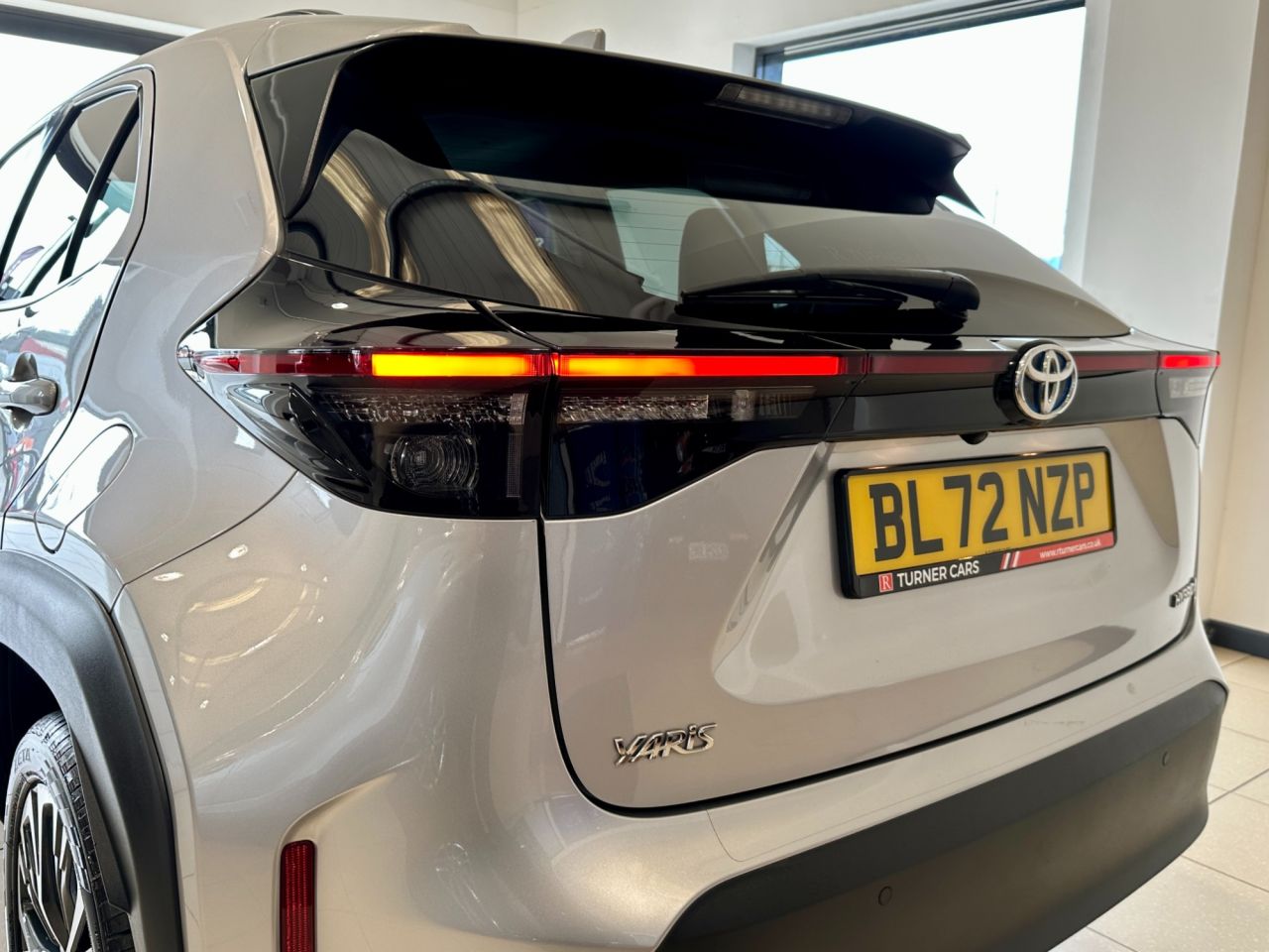 2023 TOYOTA YARIS CROSS 1.5 VVT-h Excel SUV 5dr Petrol Hybrid E-CVT Euro 6 (s/s) (116 ps) - vehicle photo 11 for sale on PureCar