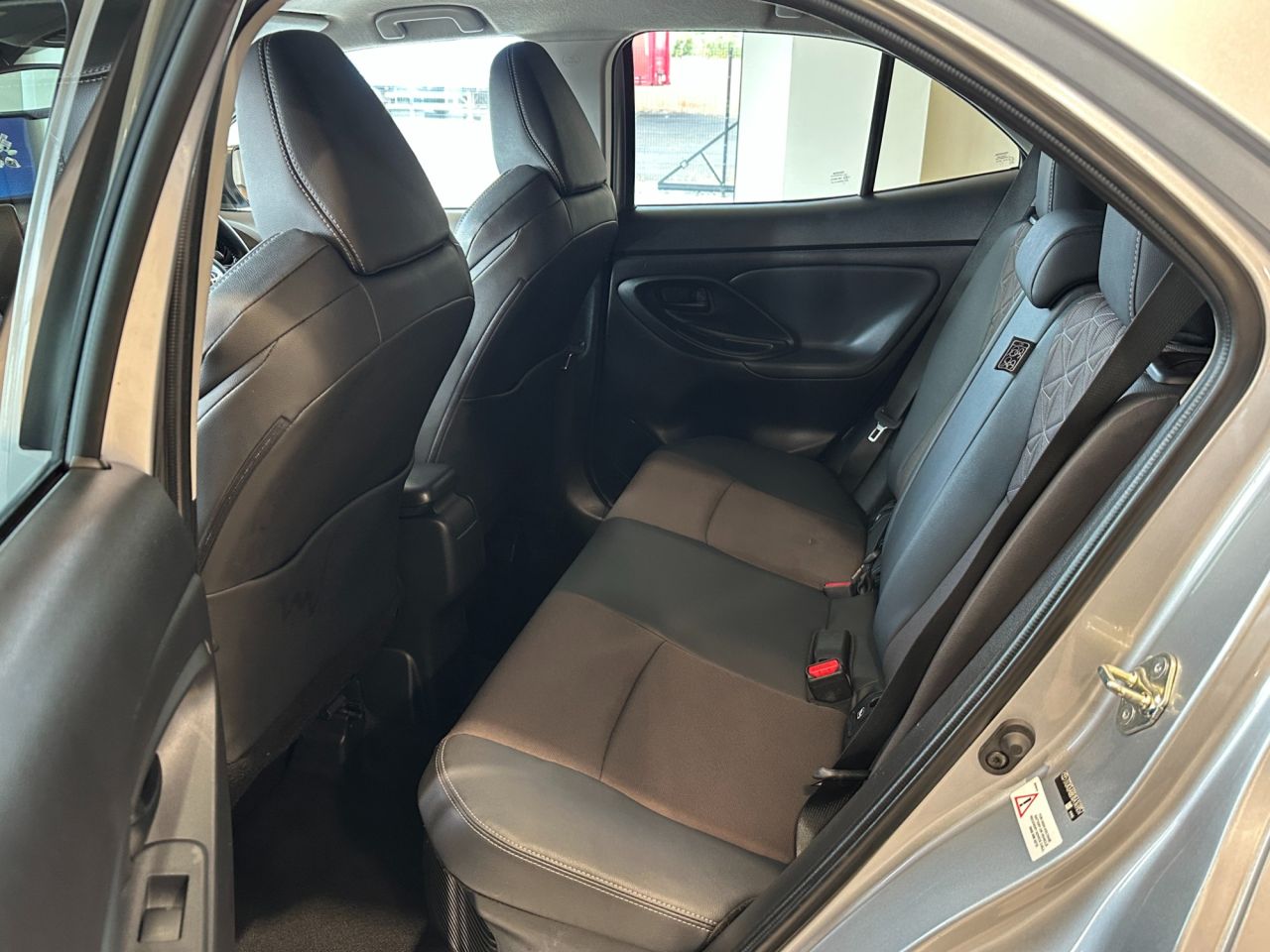 2023 TOYOTA YARIS CROSS 1.5 VVT-h Excel SUV 5dr Petrol Hybrid E-CVT Euro 6 (s/s) (116 ps) - vehicle photo 19 for sale on PureCar