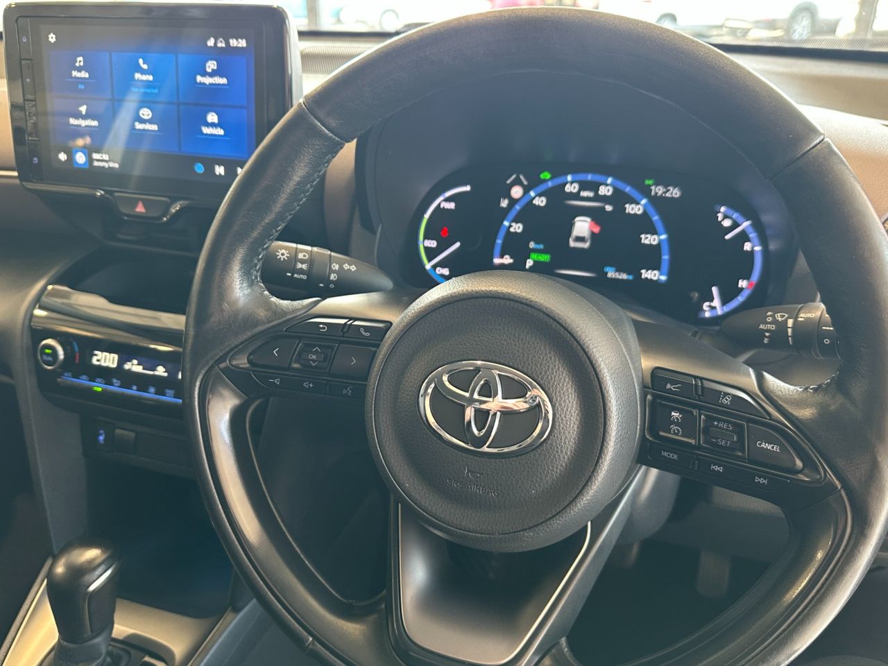 2023 TOYOTA YARIS CROSS 1.5 VVT-h Excel SUV 5dr Petrol Hybrid E-CVT Euro 6 (s/s) (116 ps) - vehicle photo 25 for sale on PureCar