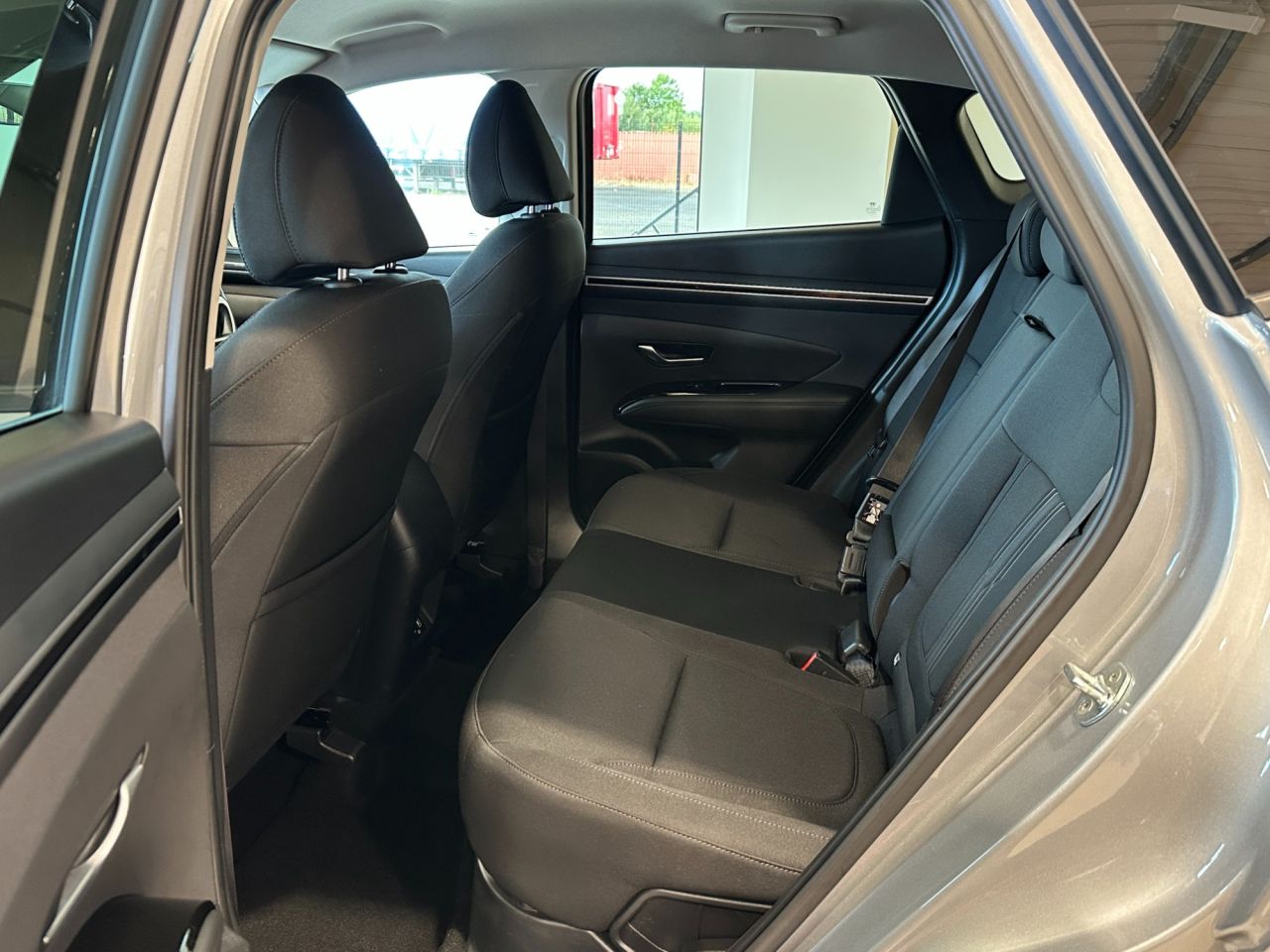 2022 HYUNDAI TUCSON 1.6 h T-GDi Premium SUV 5dr Petrol Hybrid Auto Euro 6 (s/s) (230 ps) - vehicle photo 19 for sale on PureCar