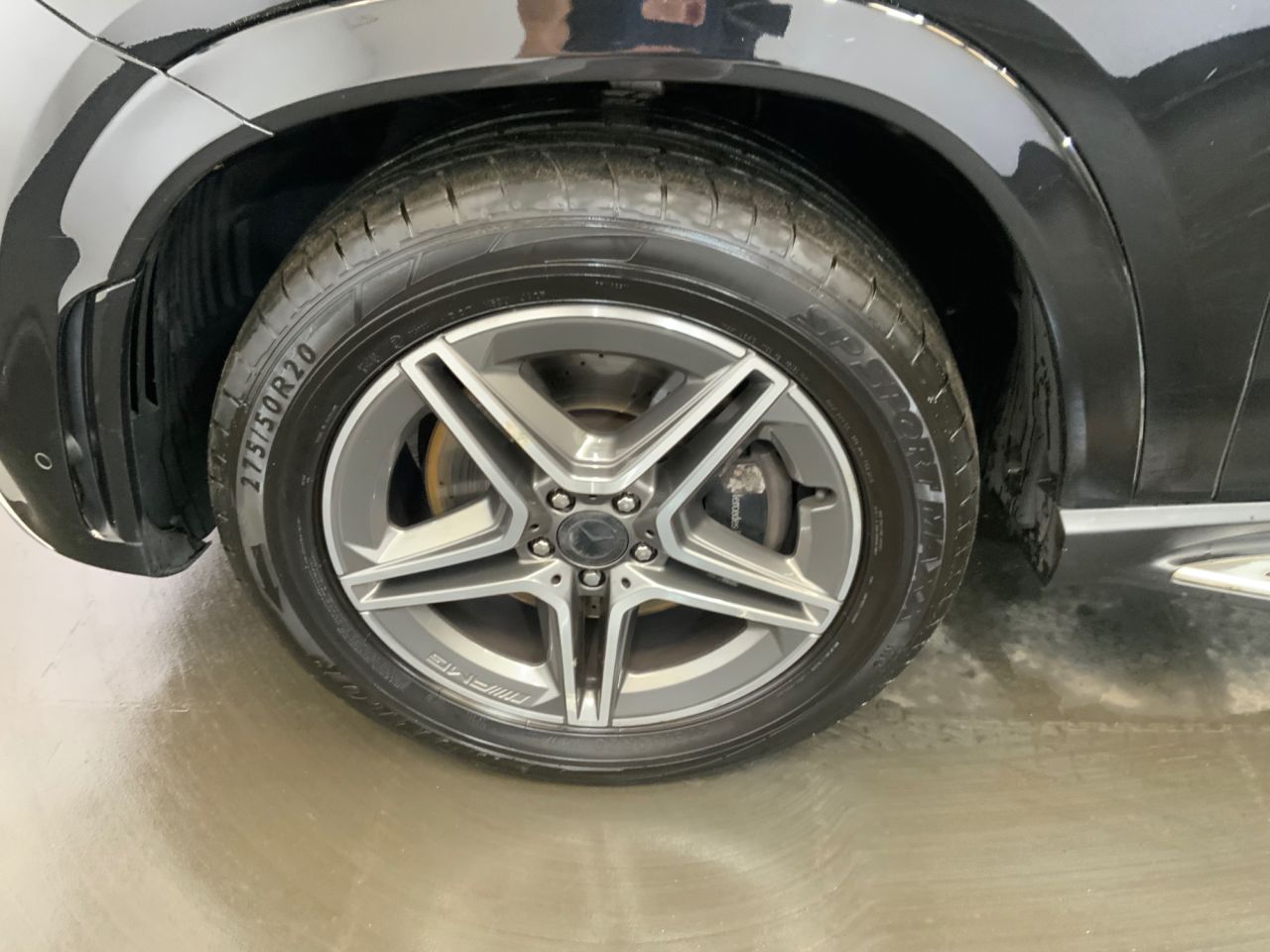 2020 MERCEDES GLE 2.0 GLE300d AMG Line SUV 5dr Diesel G-Tronic 4MATIC Euro 6 (s/s) (245 ps) - vehicle photo 14 for sale on PureCar