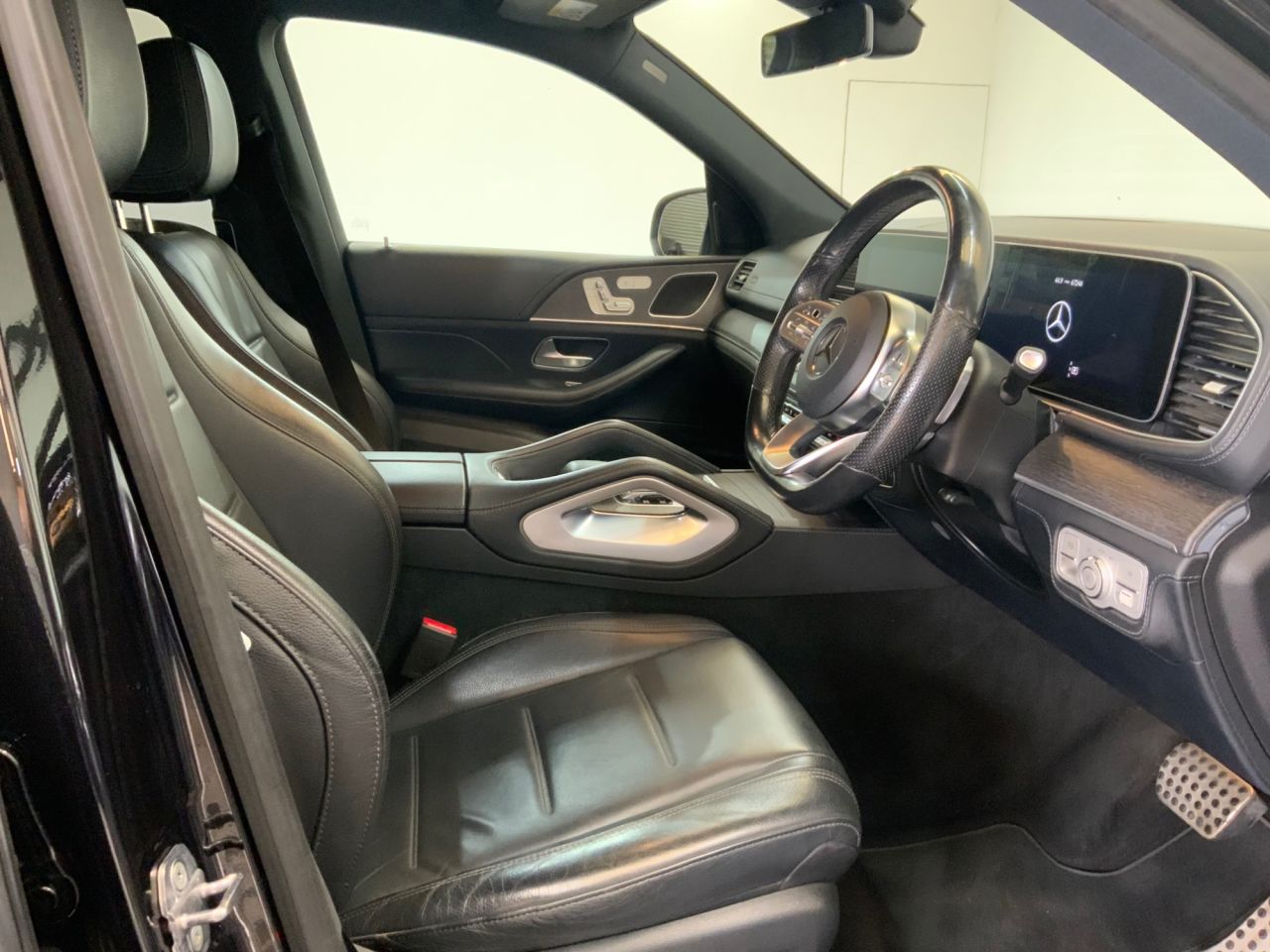 2020 MERCEDES GLE 2.0 GLE300d AMG Line SUV 5dr Diesel G-Tronic 4MATIC Euro 6 (s/s) (245 ps) - vehicle photo 24 for sale on PureCar