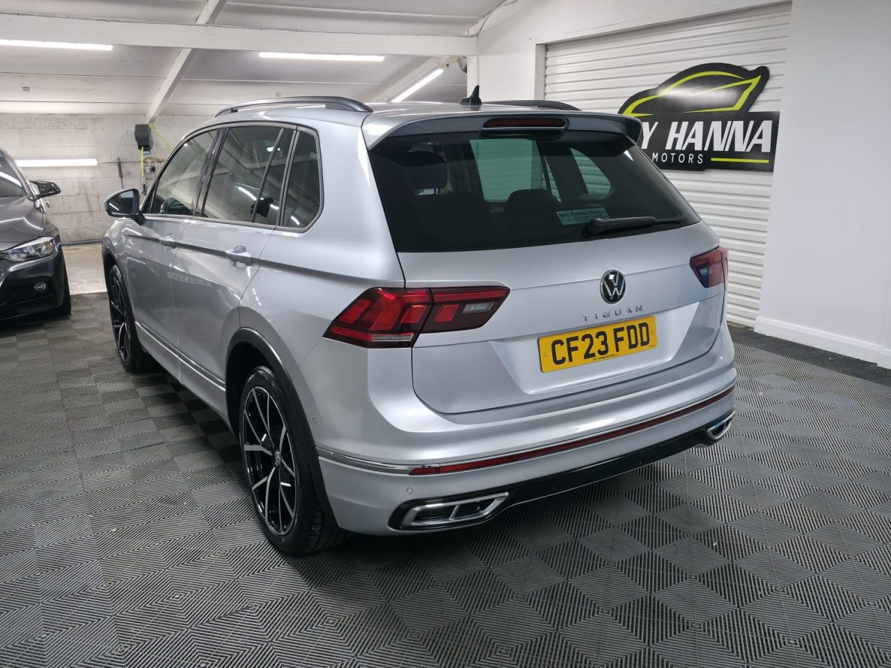 2023 VOLKSWAGEN TIGUAN 1.5 TSI Life SUV 5dr Petrol DSG Euro 6 (s/s) (150 ps) 1 Owner from new ! - vehicle photo 2 for sale on PureCar