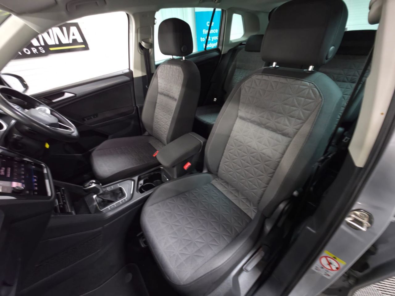 2023 VOLKSWAGEN TIGUAN 1.5 TSI Life SUV 5dr Petrol DSG Euro 6 (s/s) (150 ps) 1 Owner from new ! - vehicle photo 12 for sale on PureCar