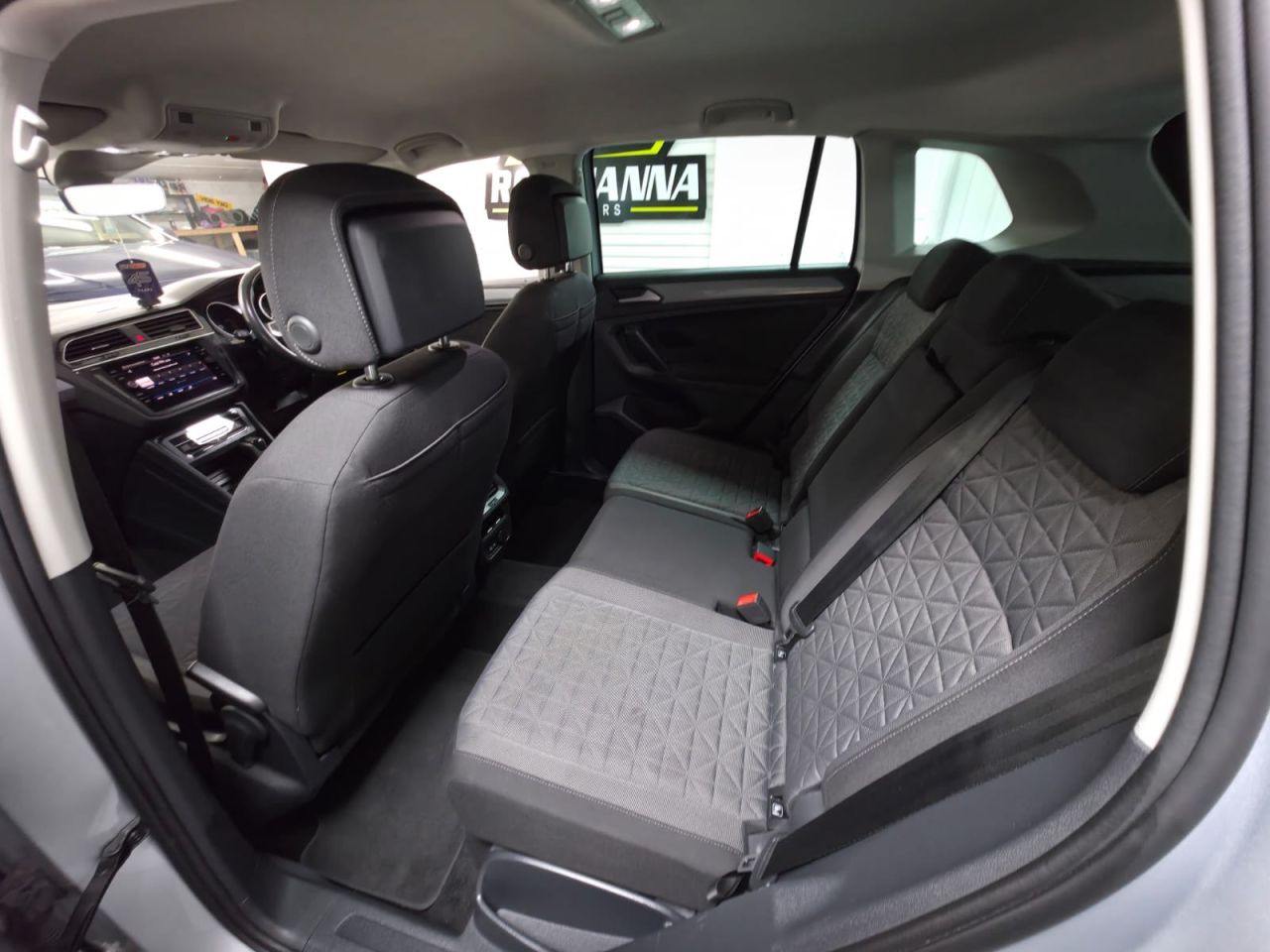 2023 VOLKSWAGEN TIGUAN 1.5 TSI Life SUV 5dr Petrol DSG Euro 6 (s/s) (150 ps) 1 Owner from new ! - vehicle photo 14 for sale on PureCar