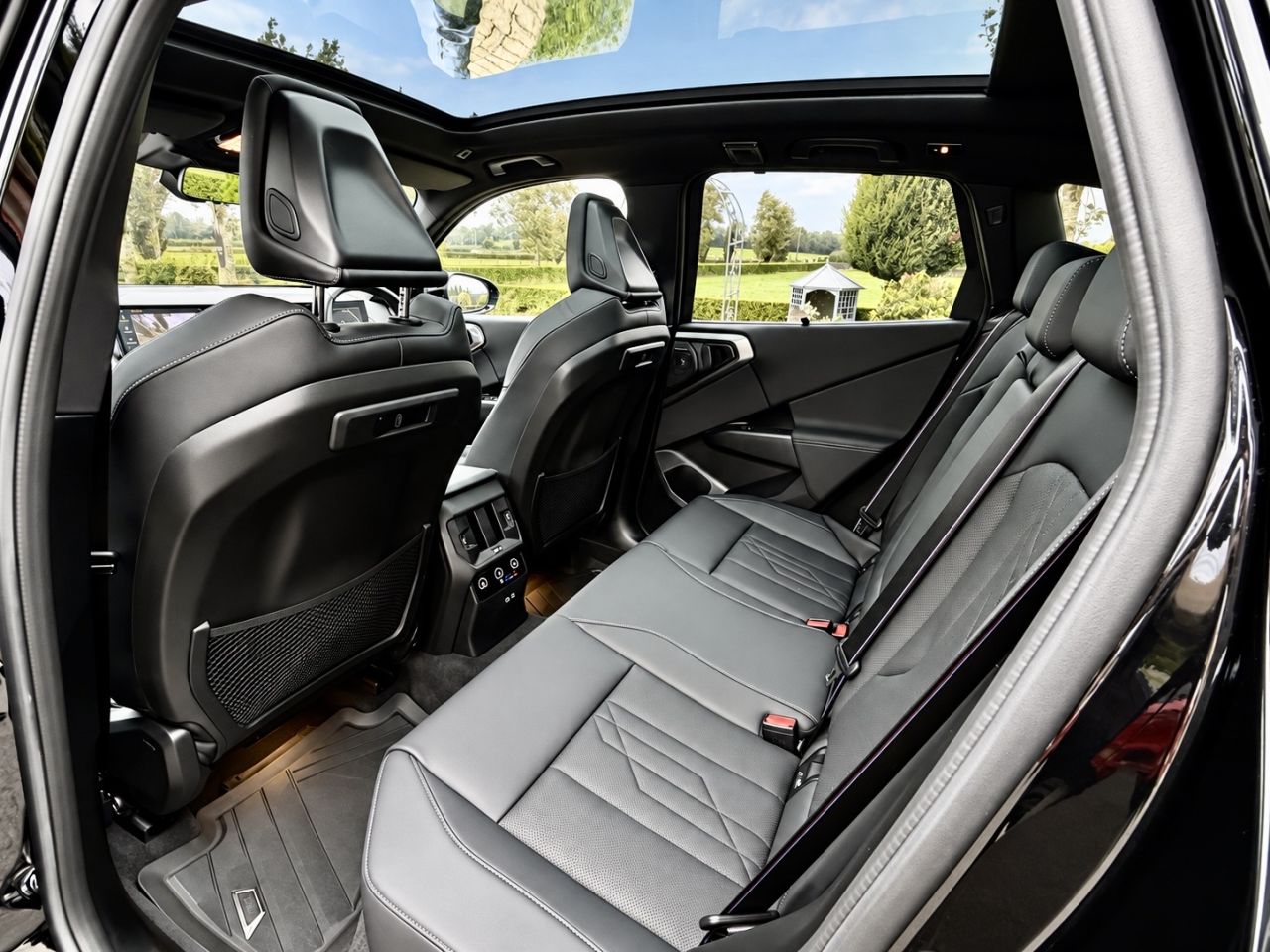 2025 BMW X3 2.0 20d MHT M Sport SUV 5dr Diesel Hybrid Auto xDrive Euro 6 (s/s) (197 ps) - vehicle photo 12 for sale on PureCar