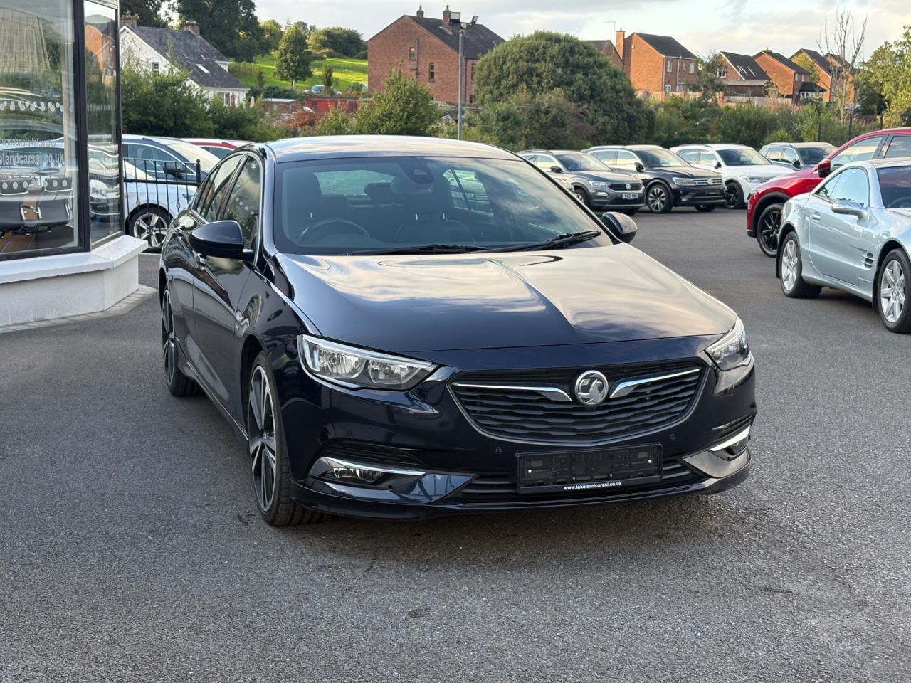 2018 VAUXHALL INSIGNIA 2.0 Turbo D BlueInjection SRi VX Line Nav Grand Sport 5dr Diesel Manual Eur - vehicle photo 5 for sale on PureCar