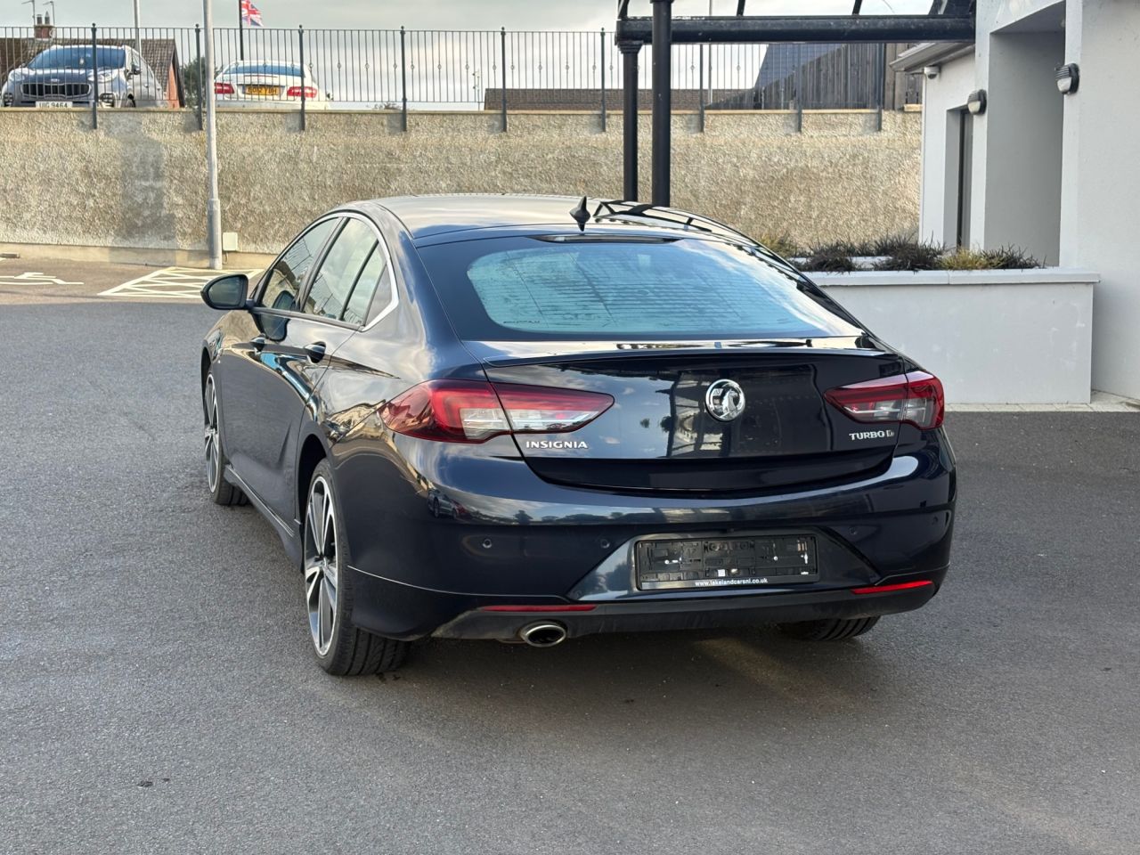 2018 VAUXHALL INSIGNIA 2.0 Turbo D BlueInjection SRi VX Line Nav Grand Sport 5dr Diesel Manual Eur - vehicle photo 7 for sale on PureCar