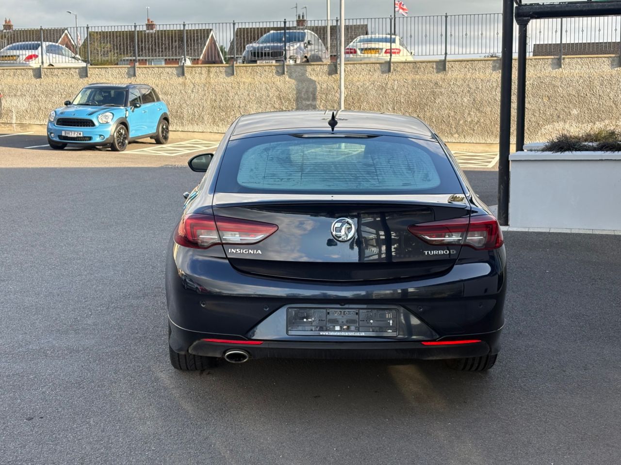 2018 VAUXHALL INSIGNIA 2.0 Turbo D BlueInjection SRi VX Line Nav Grand Sport 5dr Diesel Manual Eur - vehicle photo 8 for sale on PureCar
