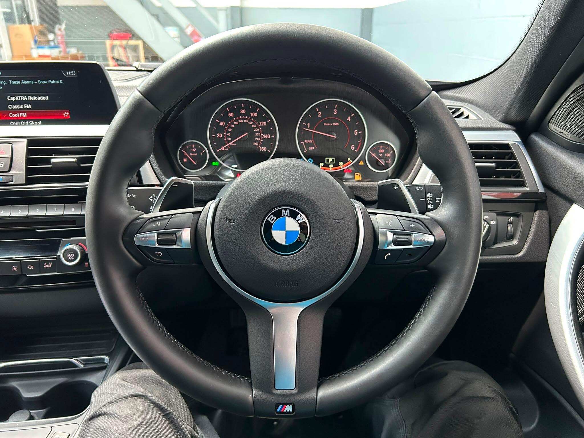 2018 BMW 3 SERIES 2.0 320d M Sport Shadow Edition Touring Auto Euro 6 (s/s) 5dr - vehicle photo 26 for sale on PureCar