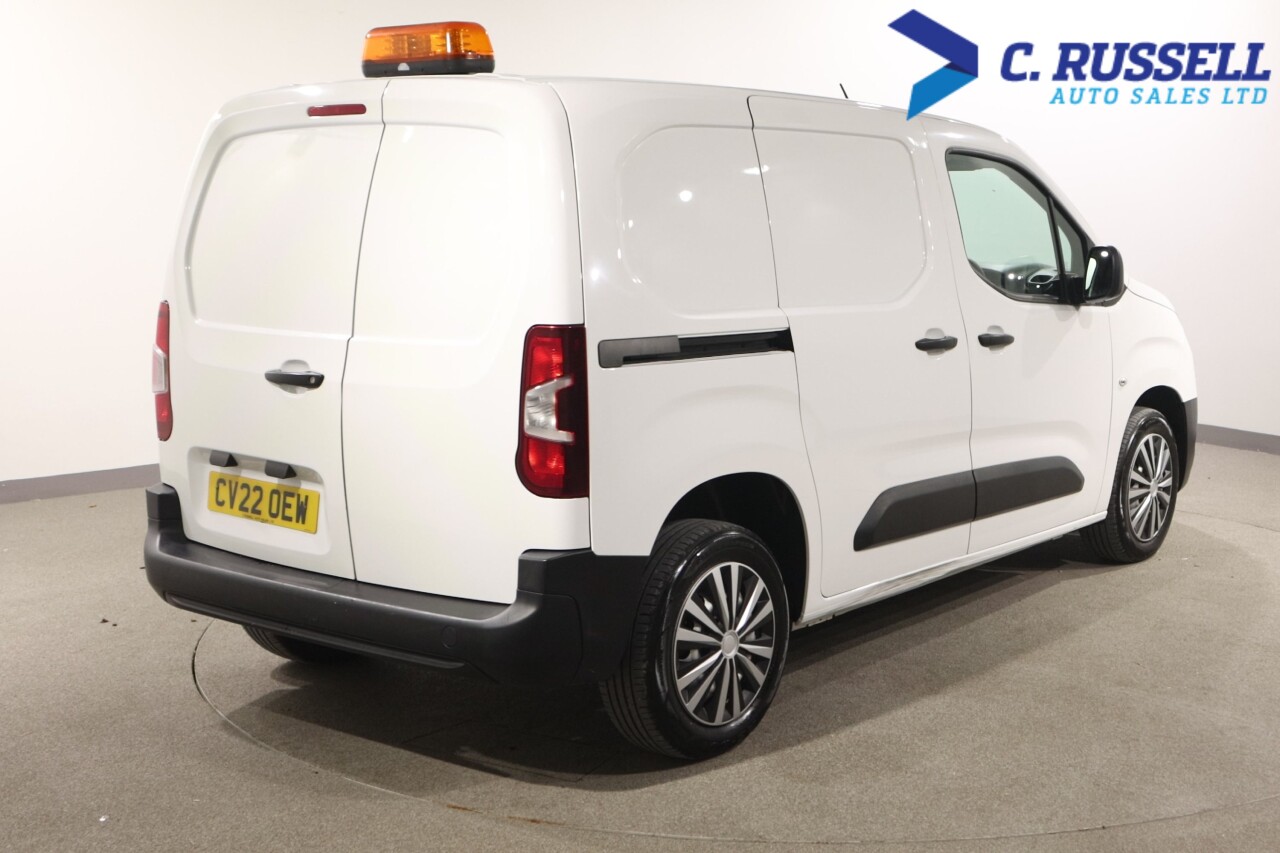 2022 TOYOTA PROACE CITY 1.5 BlueHDi Active Short Panel Van 5dr Diesel Manual SWB Euro 6 (s/s) (100 - vehicle photo 10 for sale on PureCar