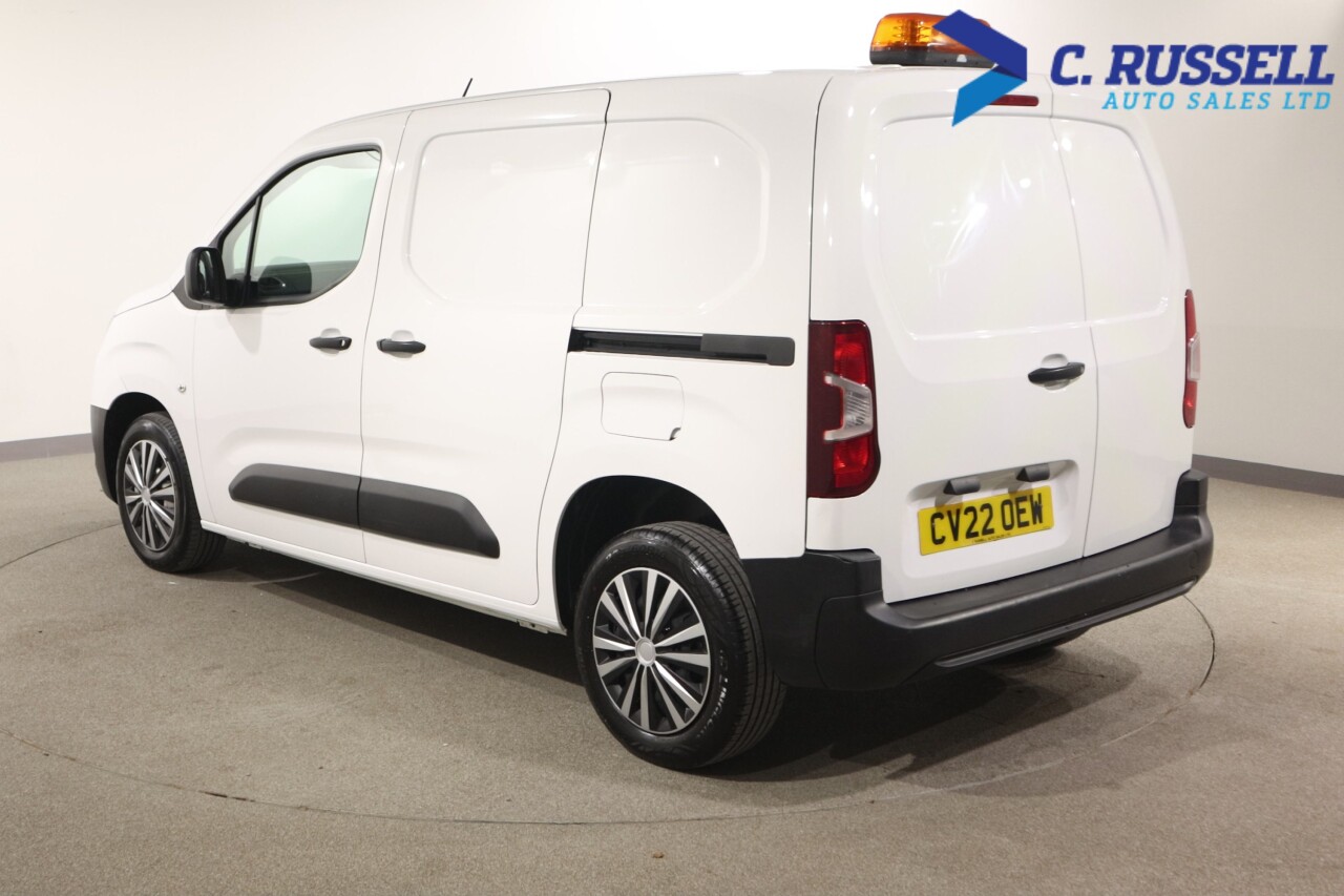 2022 TOYOTA PROACE CITY 1.5 BlueHDi Active Short Panel Van 5dr Diesel Manual SWB Euro 6 (s/s) (100 - vehicle photo 14 for sale on PureCar