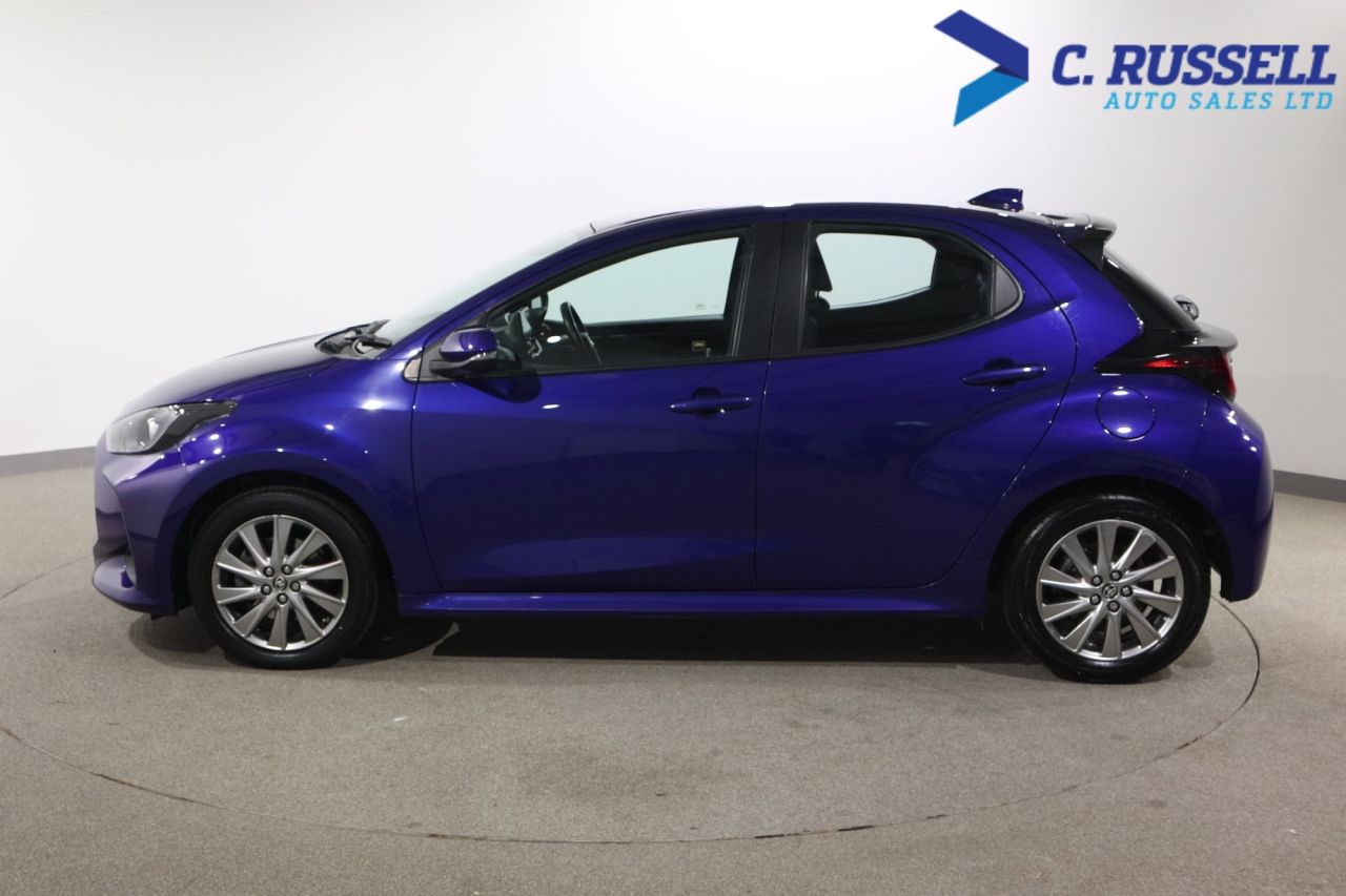 2023 TOYOTA YARIS 1.5 VVT-h Icon Hatchback 5dr Petrol Hybrid E-CVT Euro 6 (s/s) (116 ps) - vehicle photo 15 for sale on PureCar