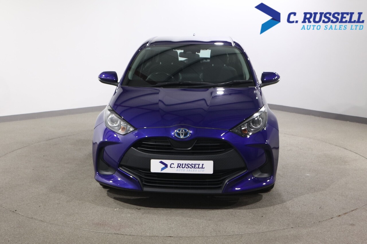 2023 TOYOTA YARIS 1.5 VVT-h Icon Hatchback 5dr Petrol Hybrid E-CVT Euro 6 (s/s) (116 ps) - vehicle photo 4 for sale on PureCar