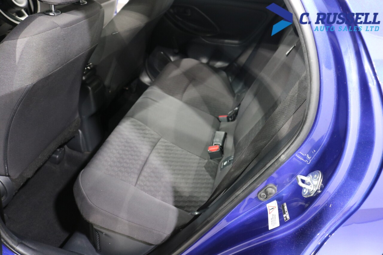 2023 TOYOTA YARIS 1.5 VVT-h Icon Hatchback 5dr Petrol Hybrid E-CVT Euro 6 (s/s) (116 ps) - vehicle photo 26 for sale on PureCar