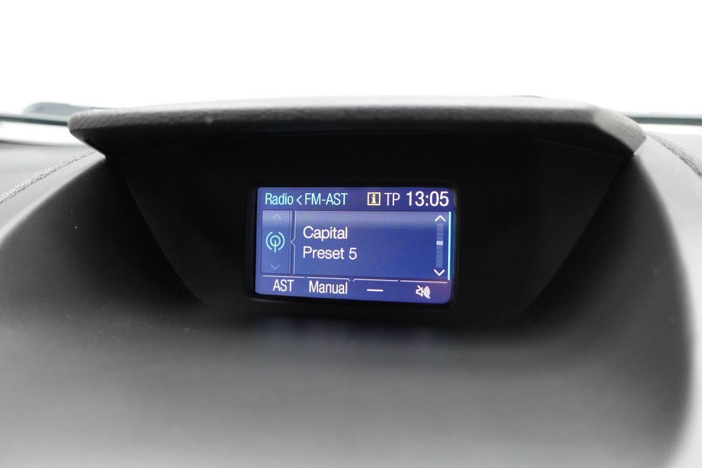 2016 Ford EcoSport — image 14