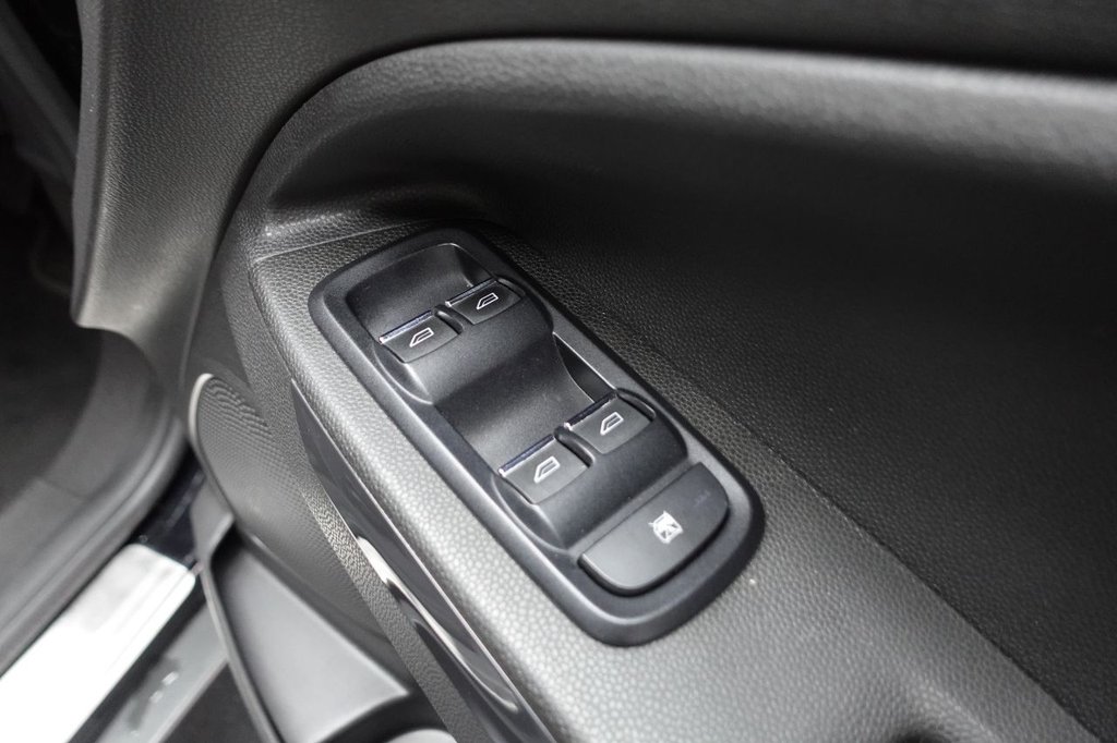 2016 Ford EcoSport — image 31