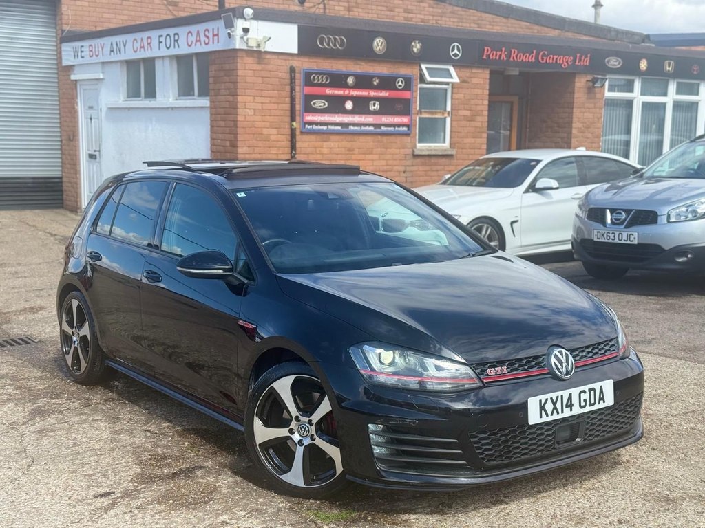 2014 Volkswagen GOLF