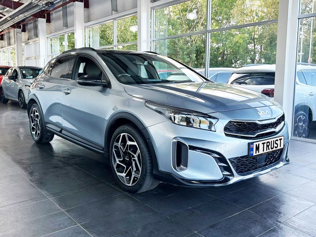 2023 KIA XCeed