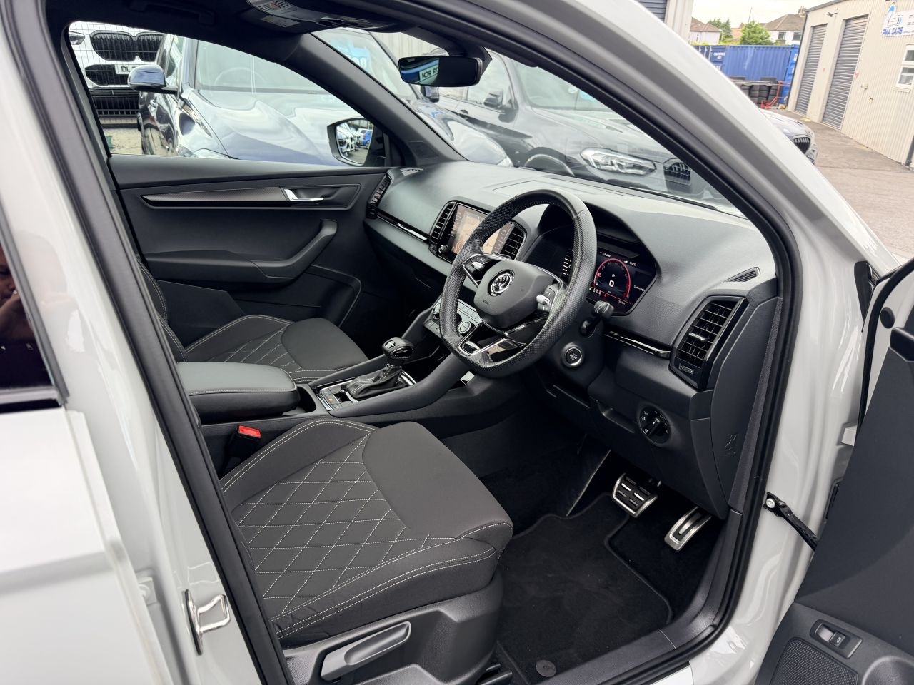2023 SKODA KAROQ 1.5 TSI ACT SportLine SUV 5dr Petrol DSG Euro 6 (s/s) (150 ps) - vehicle photo 9 for sale on PureCar