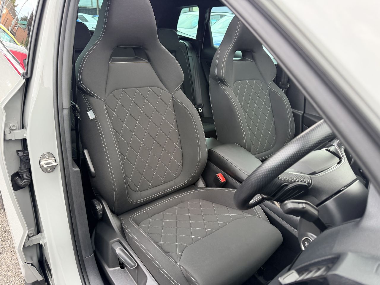 2023 SKODA KAROQ 1.5 TSI ACT SportLine SUV 5dr Petrol DSG Euro 6 (s/s) (150 ps) - vehicle photo 10 for sale on PureCar