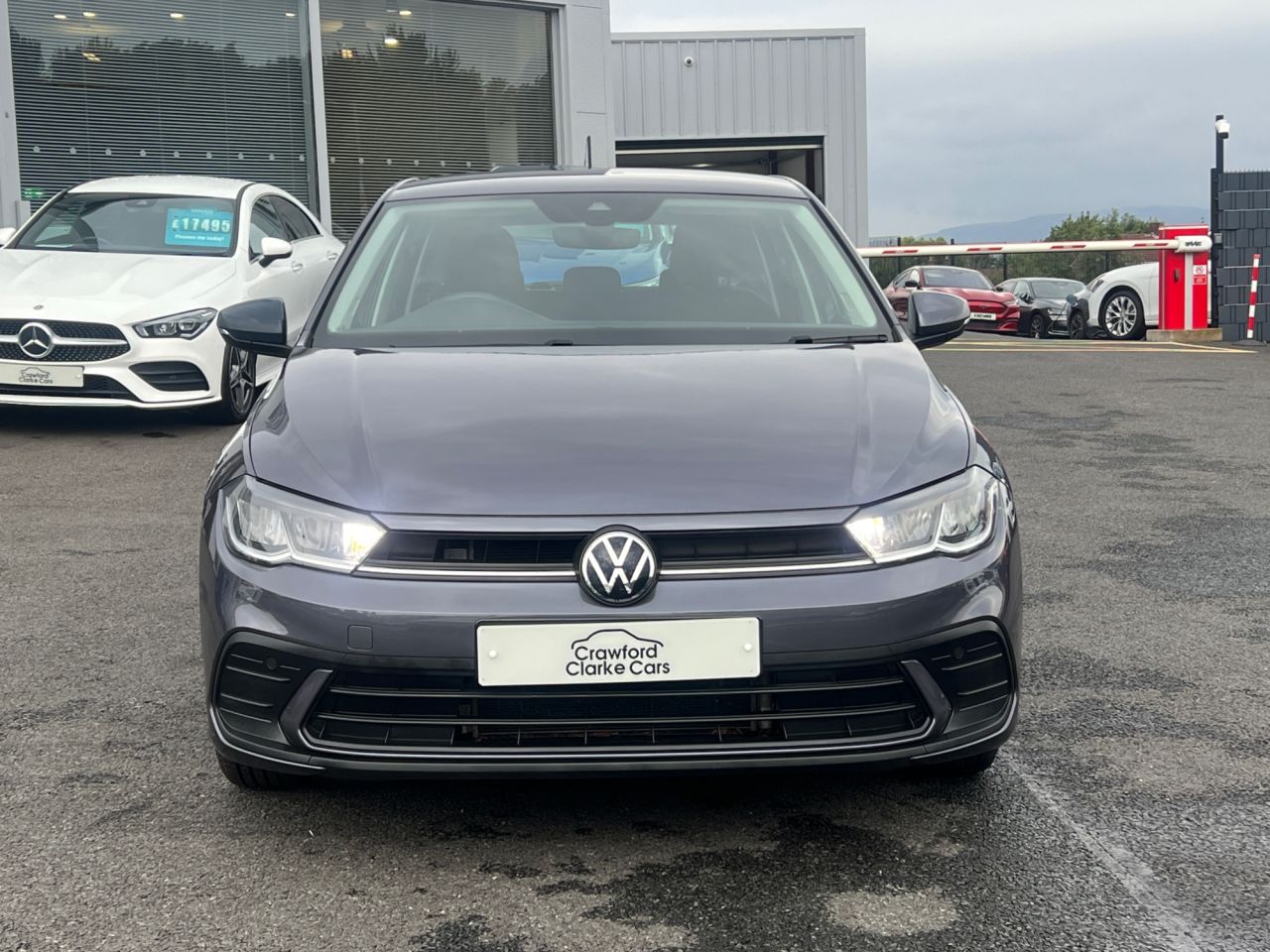2022 VOLKSWAGEN POLO 1.0 TSI Life Hatchback 5dr Petrol Manual Euro 6 (s/s) (95 ps) - vehicle photo 2 for sale on PureCar