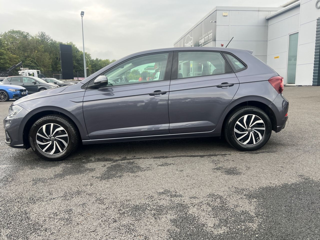 2022 VOLKSWAGEN POLO 1.0 TSI Life Hatchback 5dr Petrol Manual Euro 6 (s/s) (95 ps) - vehicle photo 3 for sale on PureCar