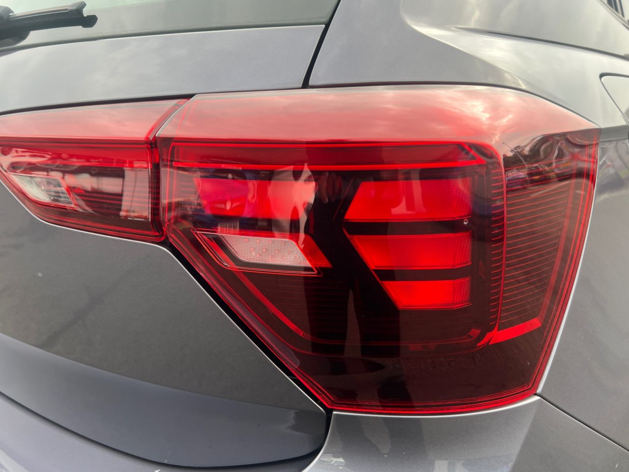 2022 VOLKSWAGEN POLO 1.0 TSI Life Hatchback 5dr Petrol Manual Euro 6 (s/s) (95 ps) - vehicle photo 19 for sale on PureCar