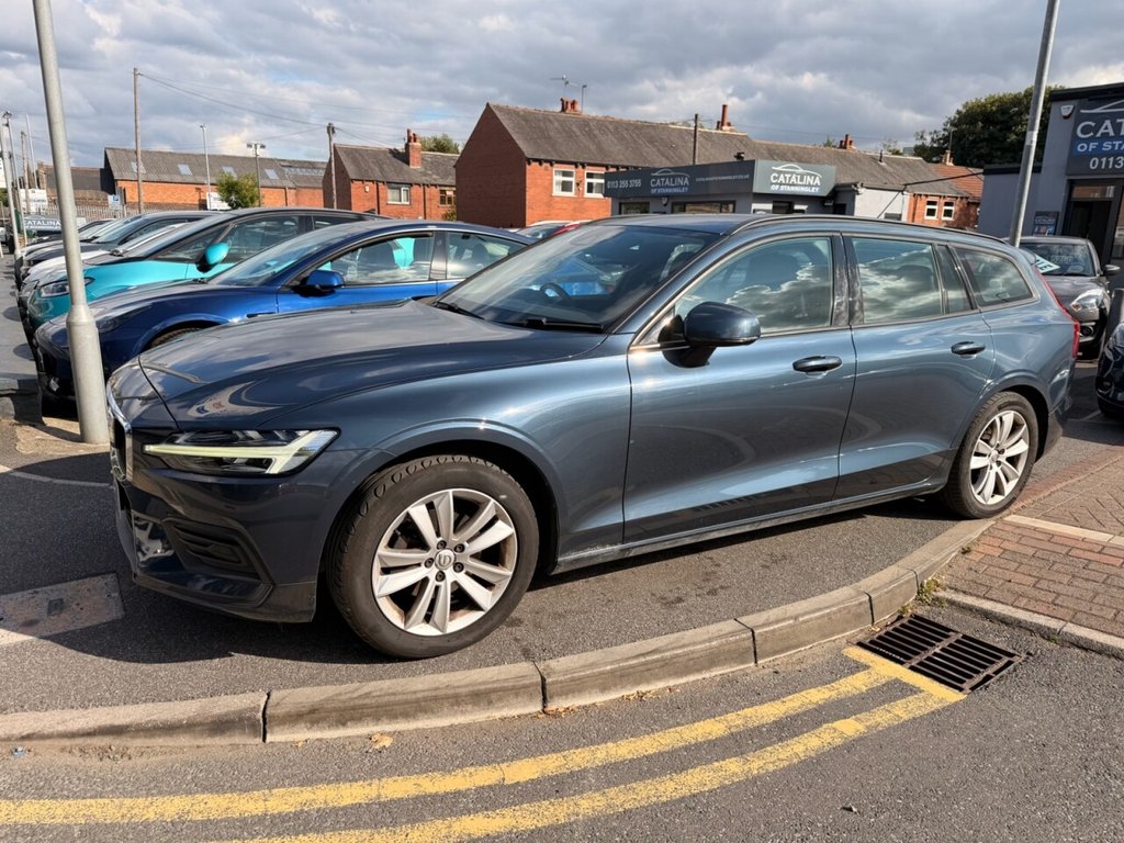 2019 Volvo V60 exterior view