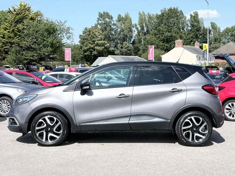 2015 Renault Captur in grey — photo 9 of 19