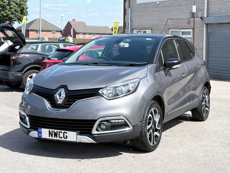 2015 Renault Captur in grey — photo 4 of 19