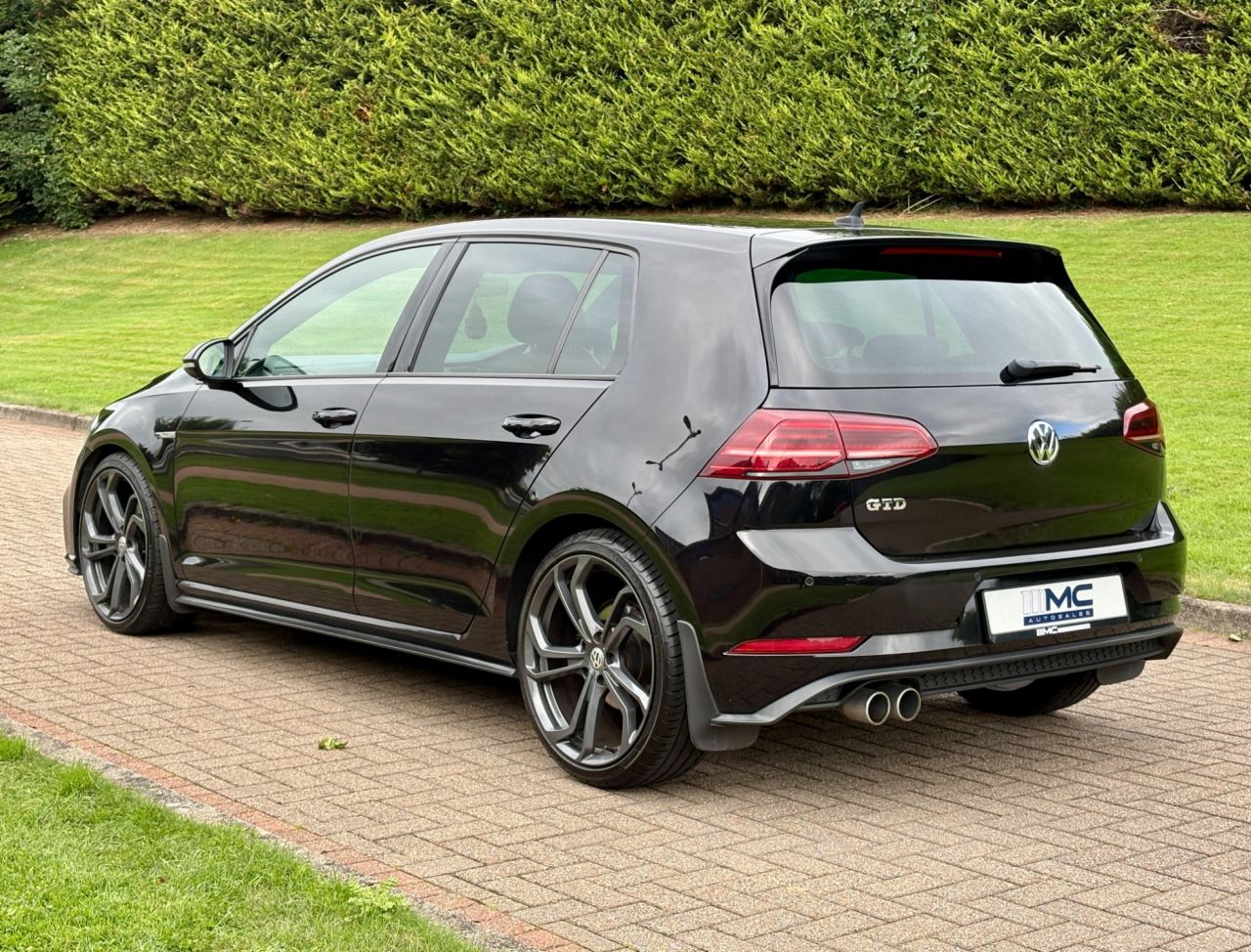 2018 VOLKSWAGEN GOLF 2.0 TDI GTD Hatchback 5dr Diesel DSG Euro 6 (s/s) (184 ps) - vehicle photo 4 for sale on PureCar