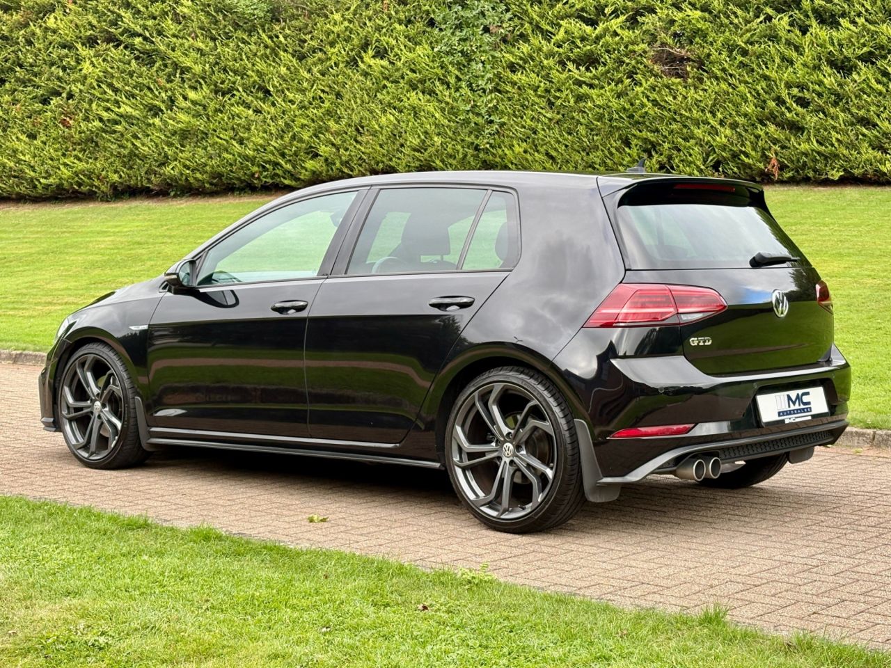 2018 VOLKSWAGEN GOLF 2.0 TDI GTD Hatchback 5dr Diesel DSG Euro 6 (s/s) (184 ps) - vehicle photo 6 for sale on PureCar