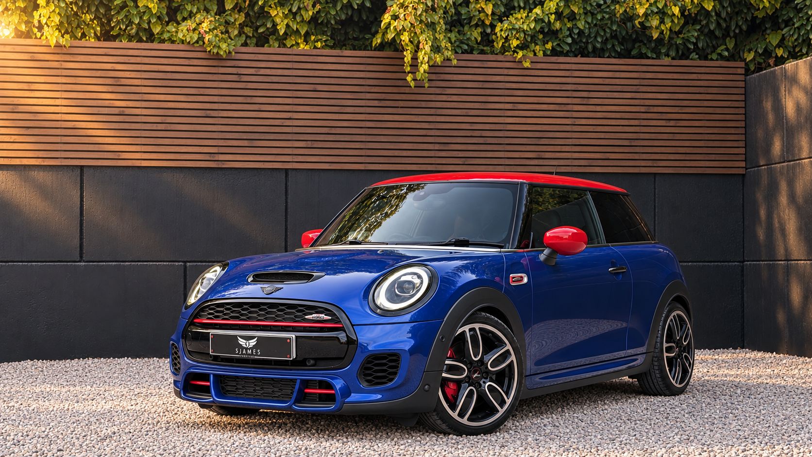 2019 MINI MINI