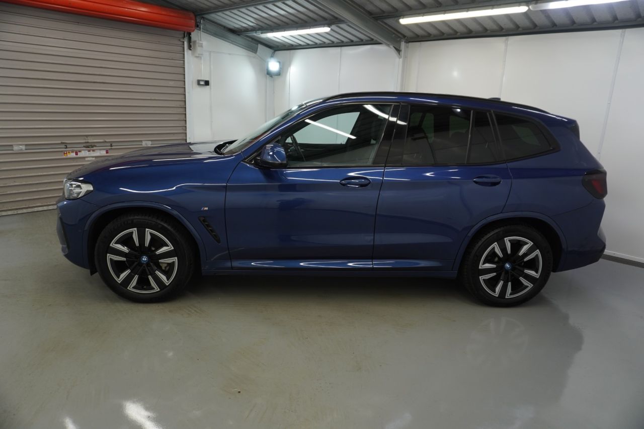 2023 BMW IX3 80kWh M Sport SUV 5dr Electric Auto (286 ps) - vehicle photo 13 for sale on PureCar