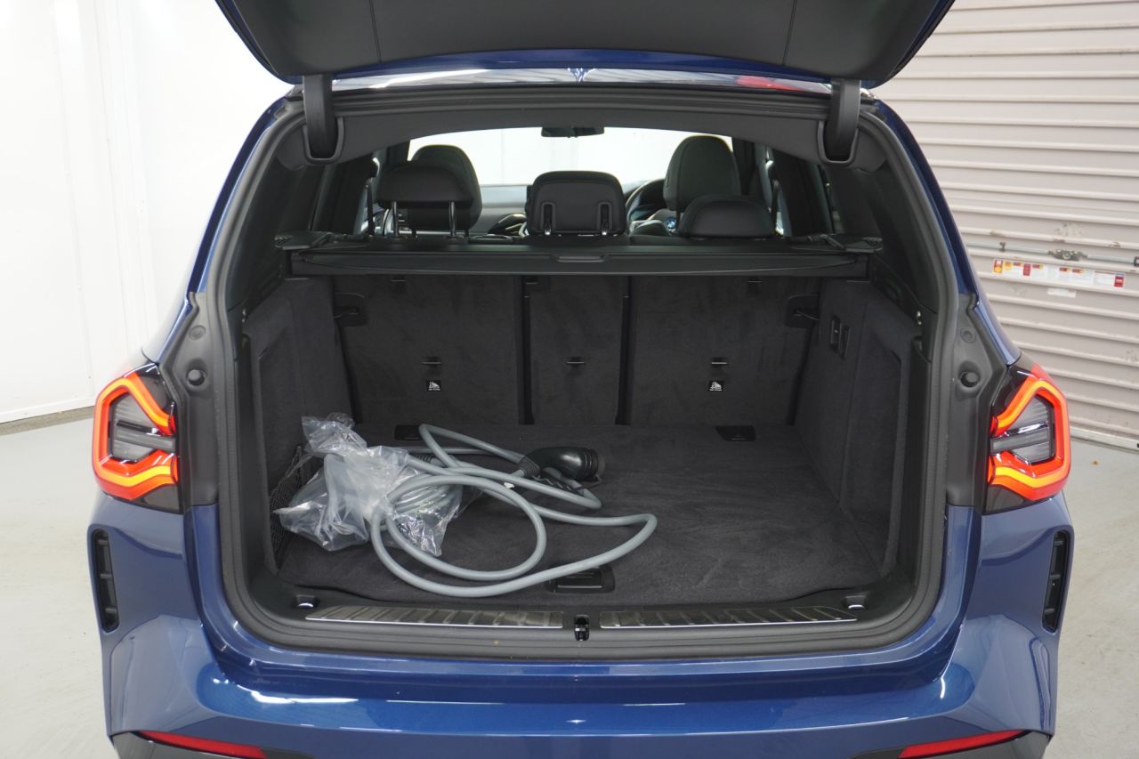 2023 BMW IX3 80kWh M Sport SUV 5dr Electric Auto (286 ps) - vehicle photo 20 for sale on PureCar