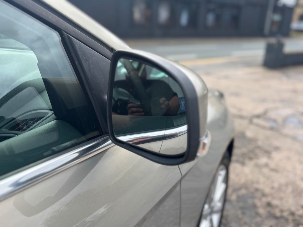 2015 Ford Focus — image 22
