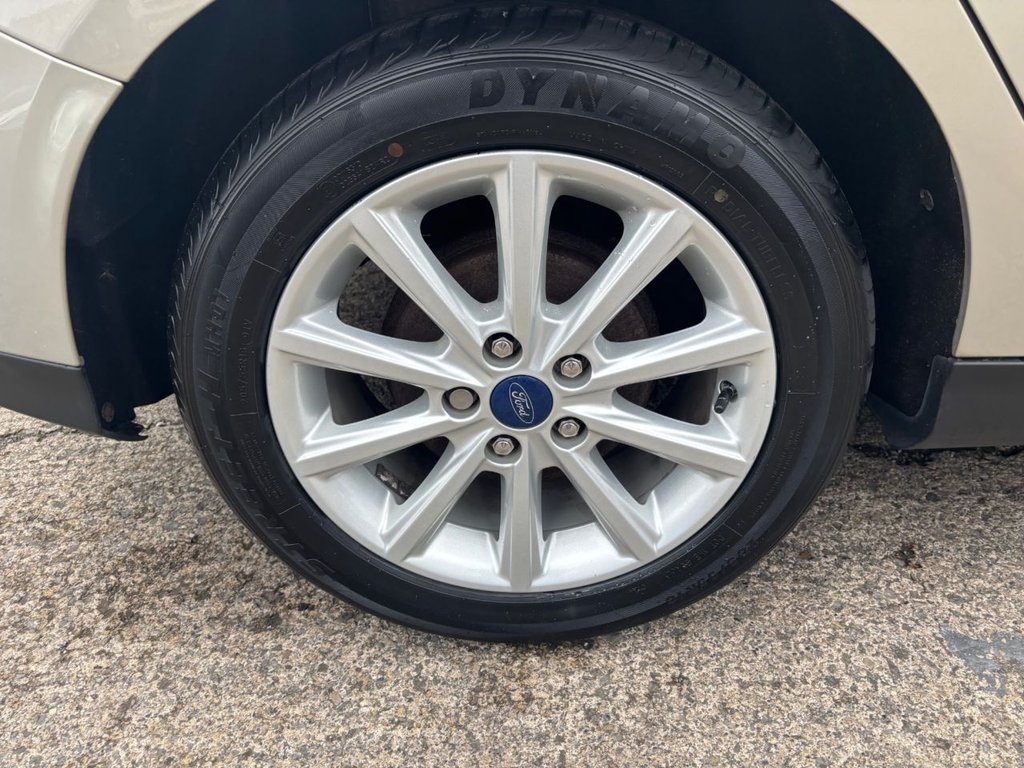 2015 Ford Focus — image 26