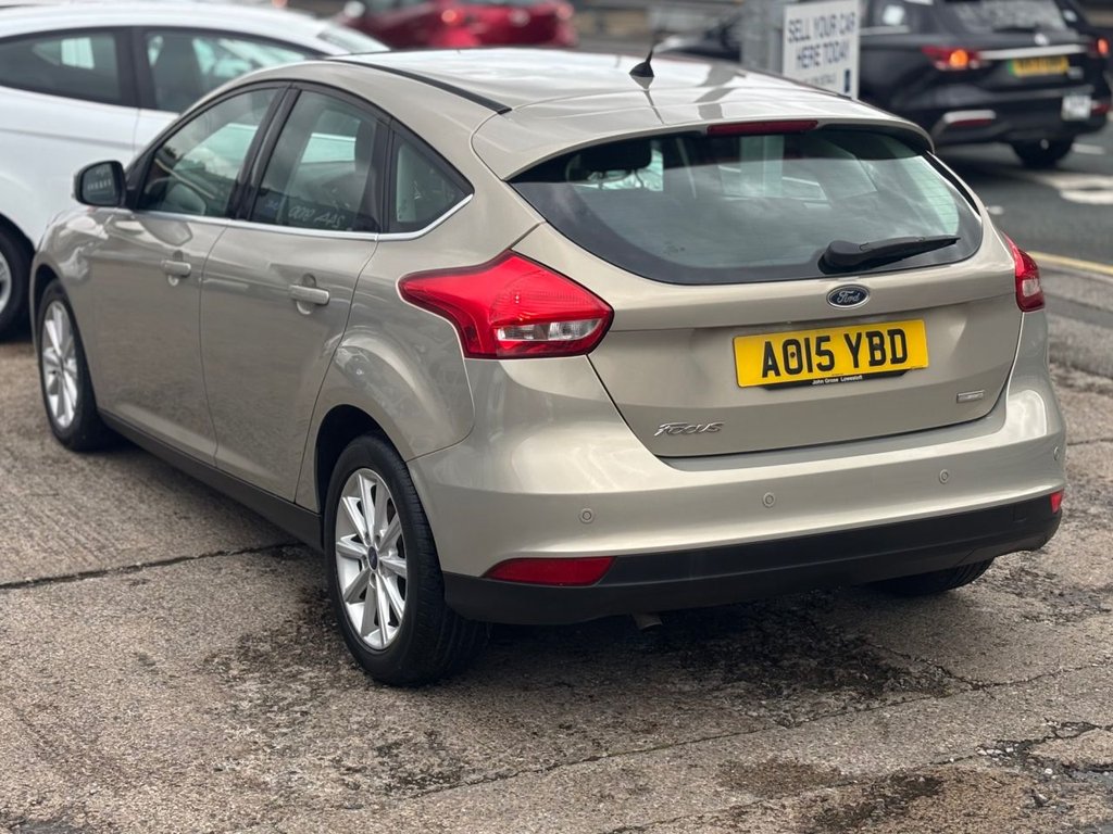 2015 Ford Focus — image 12