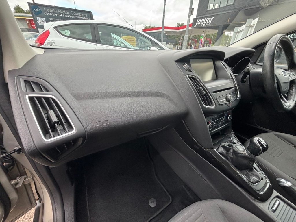 2015 Ford Focus — image 34
