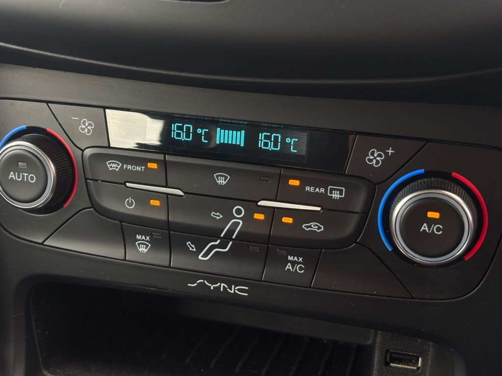 2015 Ford Focus — image 44