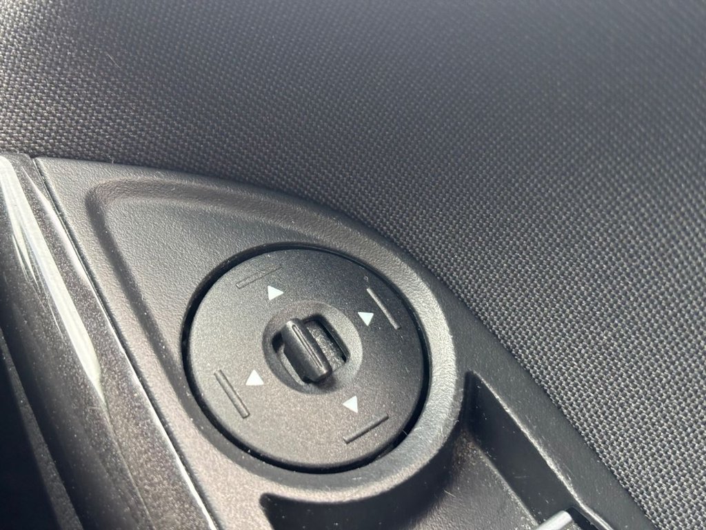 2015 Ford Focus — image 54