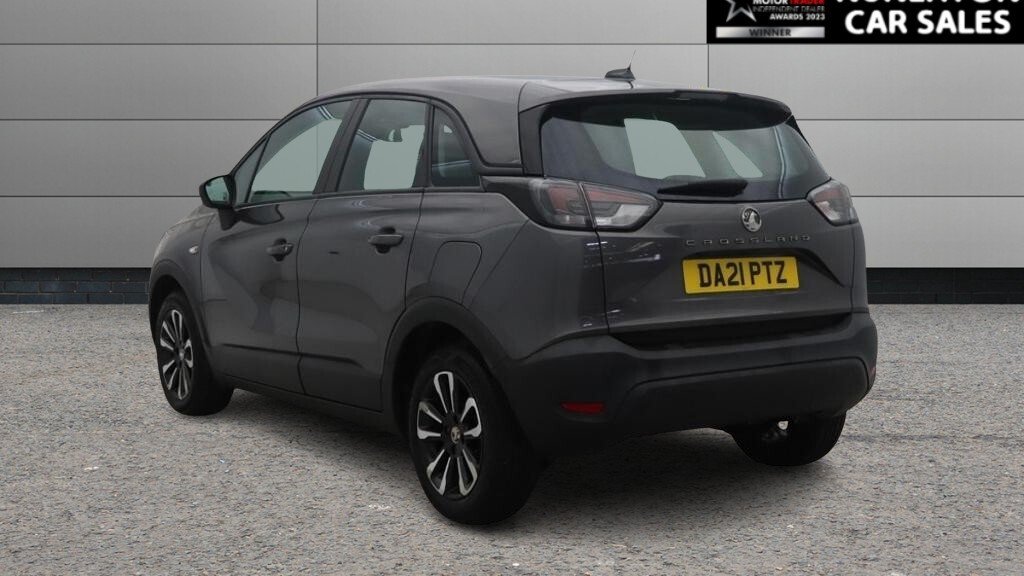 2021 Vauxhall Crossland — image 3