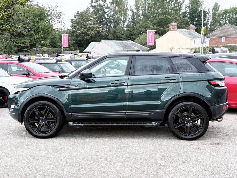 2014 Land Rover Range Rover Evoque in green — photo 11 of 21