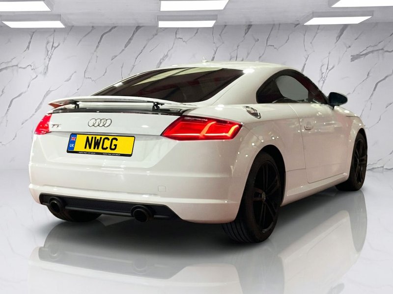 2016 Audi TT in white — photo 4 of 11
