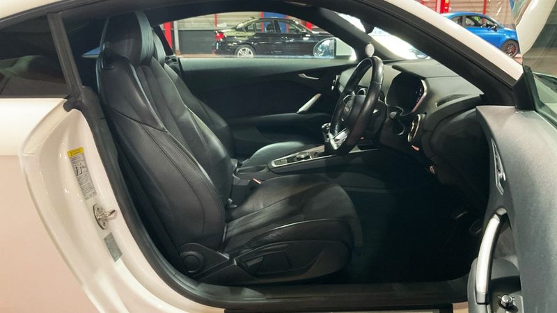 2016 Audi TT in white — photo 9 of 11