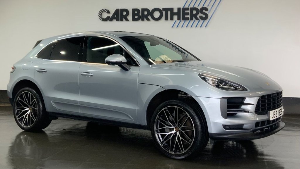 2020 Porsche MACAN