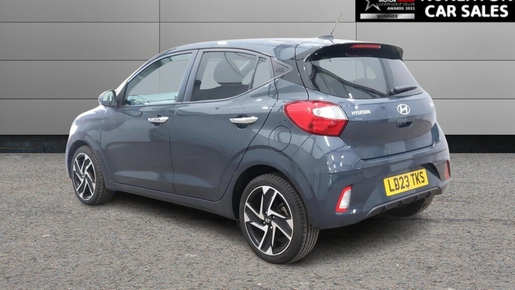 2023 Hyundai i10 — image 5