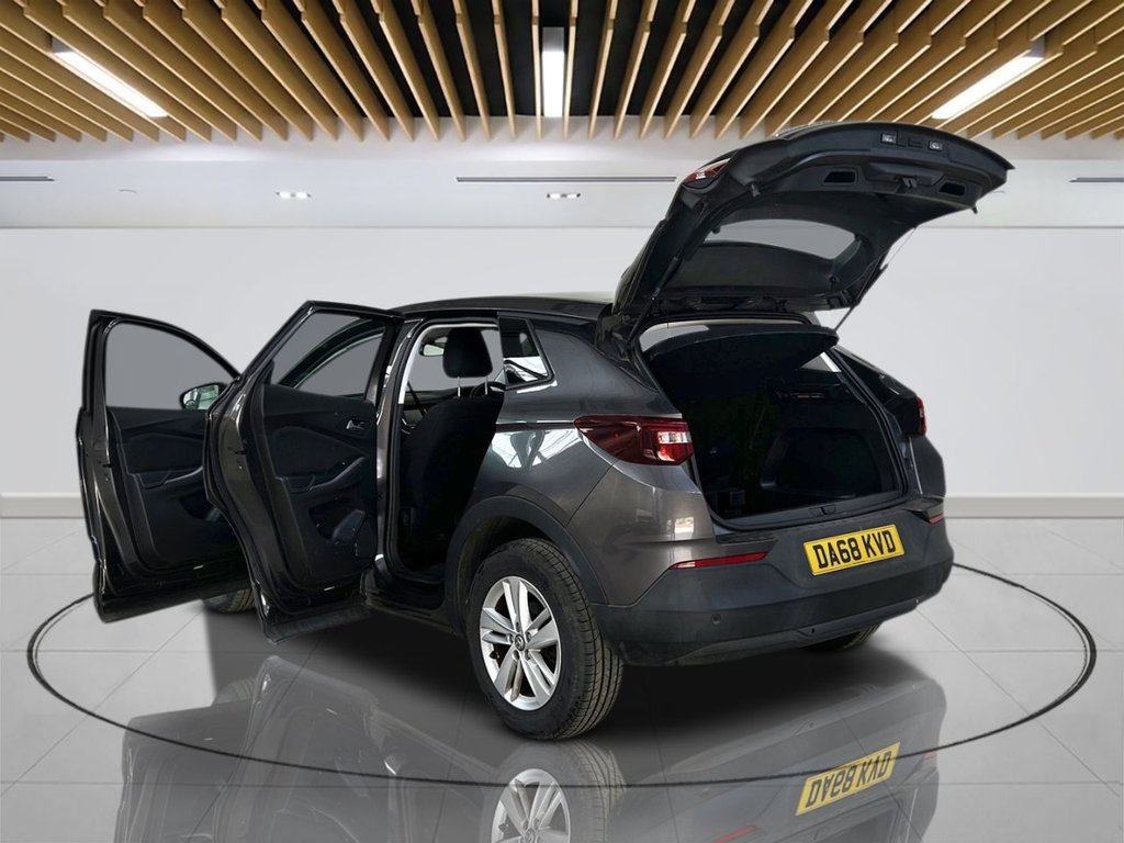 2019 Vauxhall Grandland X — image 7