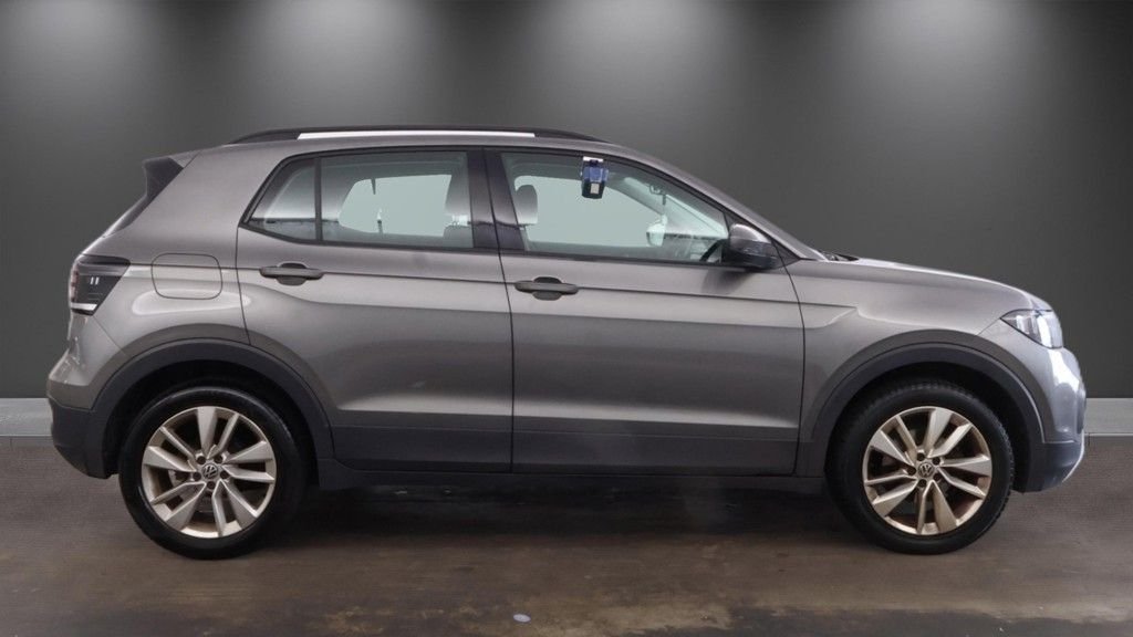 2020 Volkswagen T-Cross — image 5